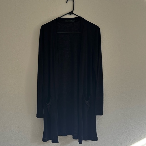 Merokeety Women’s Cardigan - Picture 2 of 3